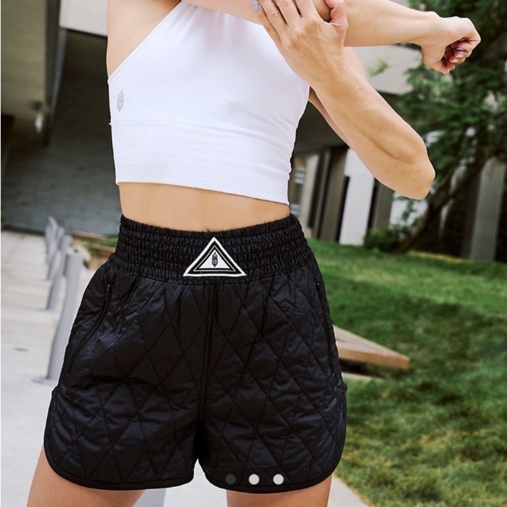 FREE PEOPLE Movement Black Discover Quilted Athletic Shorts NWT Boxing Inspired